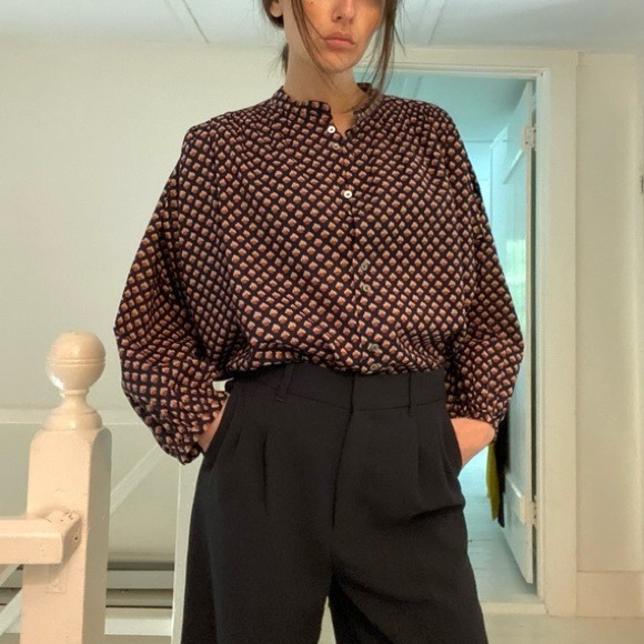 DÔEN Blouse Doen Ojai Printed Button Front Top in Harbor Medallion D’Arles - Picture 6 of 16